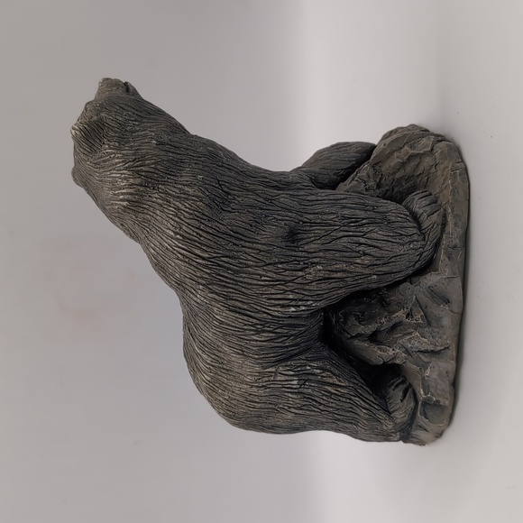 1985 Mount St. Helens Volcanic Ash Sculpture Black Bear - Hand Crafted & Signed - Picture 4 of 12